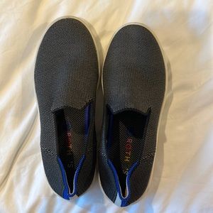 Rothy’s Kids Size 4 Slip On Sneakers Color: Gray